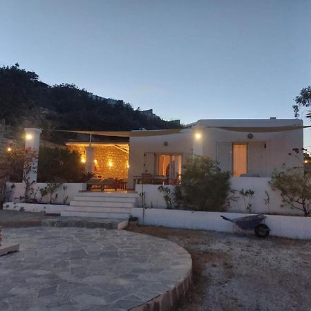 Tranquil Villa With Sea View In Ammopi Karpathos Амоопи Екстериор снимка