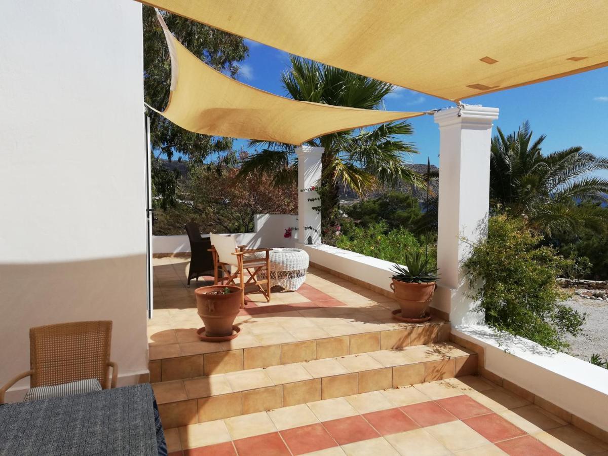 Tranquil Villa With Sea View In Ammopi Karpathos Амоопи Екстериор снимка