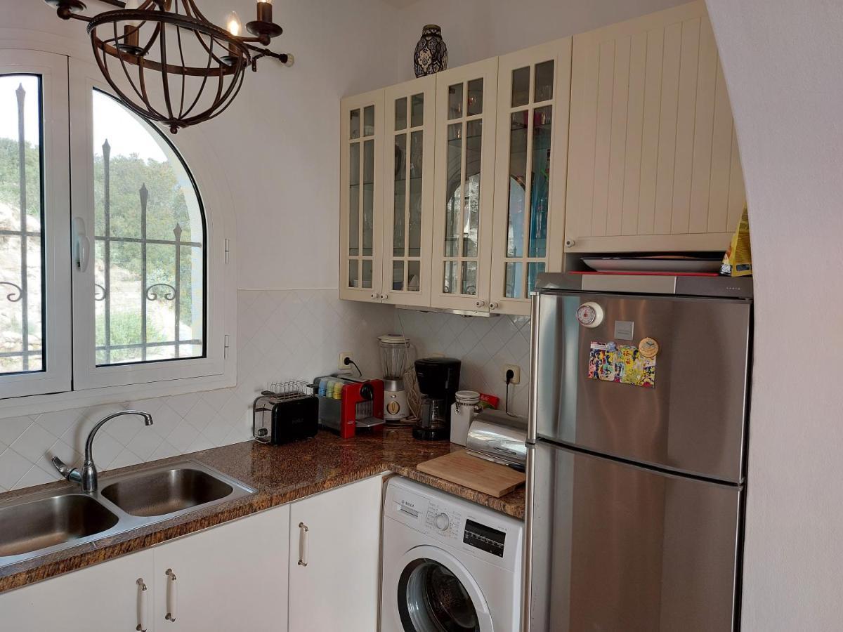 Tranquil Villa With Sea View In Ammopi Karpathos Амоопи Екстериор снимка
